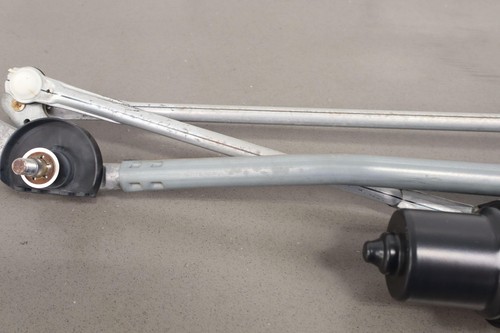 2016-2023 Mazda Miata Windshield Wiper Transmission With Motor (Tested) - Picture 5 of 16