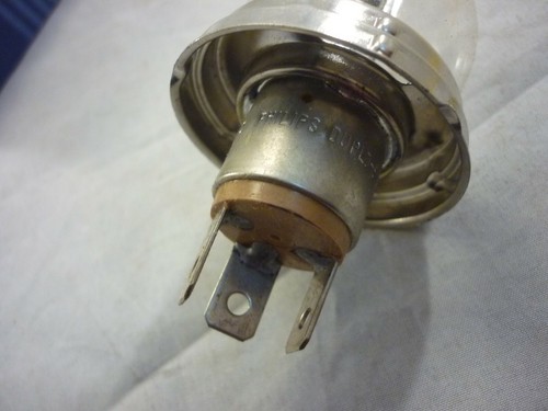 VINTAGE #6620 PHILIPS AUTO CAR LIGHT BULB 423 6V GERMANY 45/40W P45T NOS BIKER - Picture 8 of 11