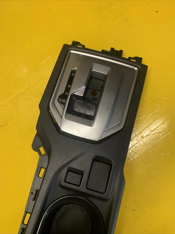 Conjunto portavasos consola central deportiva Subaru Impreza 2017-2021 OEM🛞 Foto 3 de 4