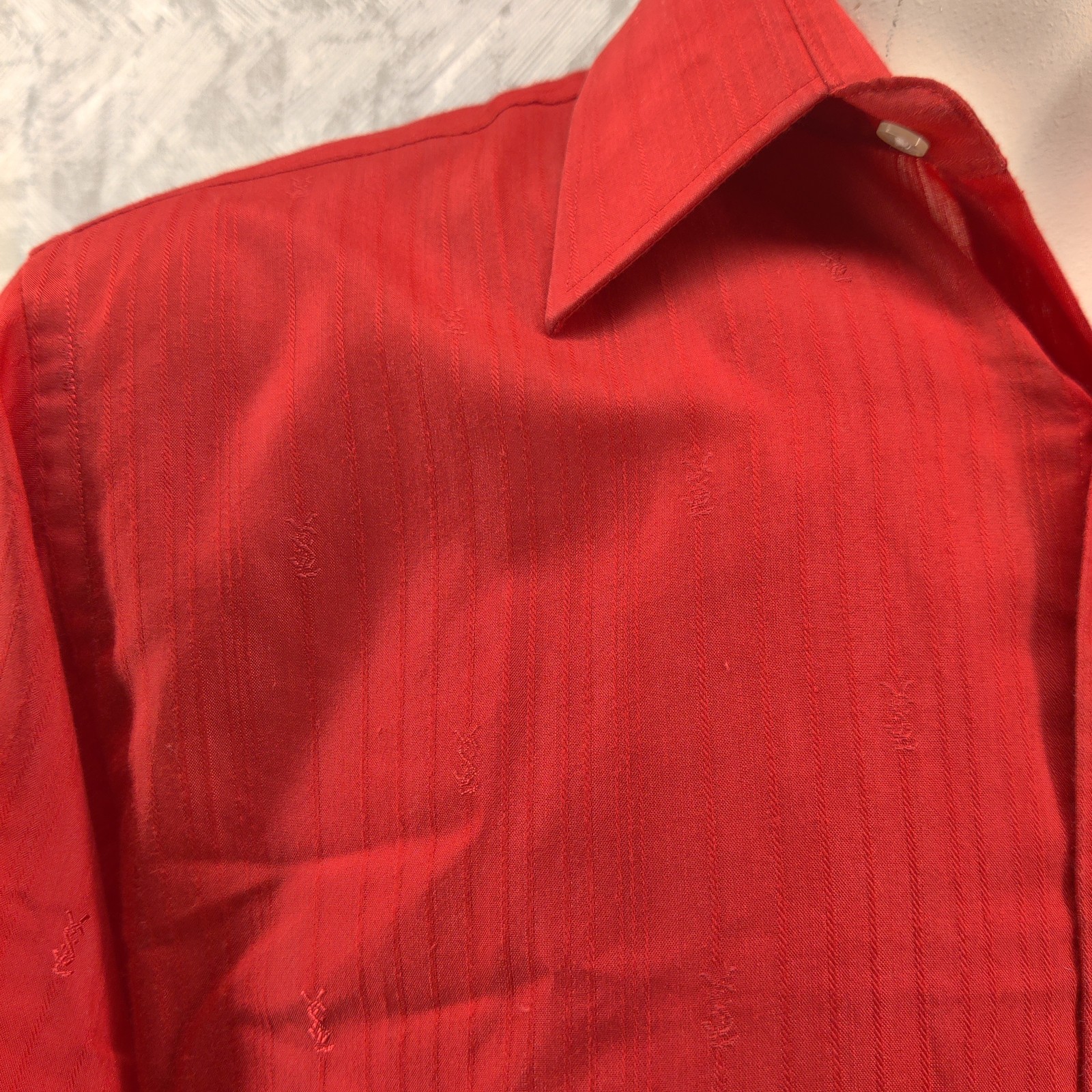 Camicia Yves Saint Laurent uomo 15 5 manica lunga con bottoni YSL tasca ricamata