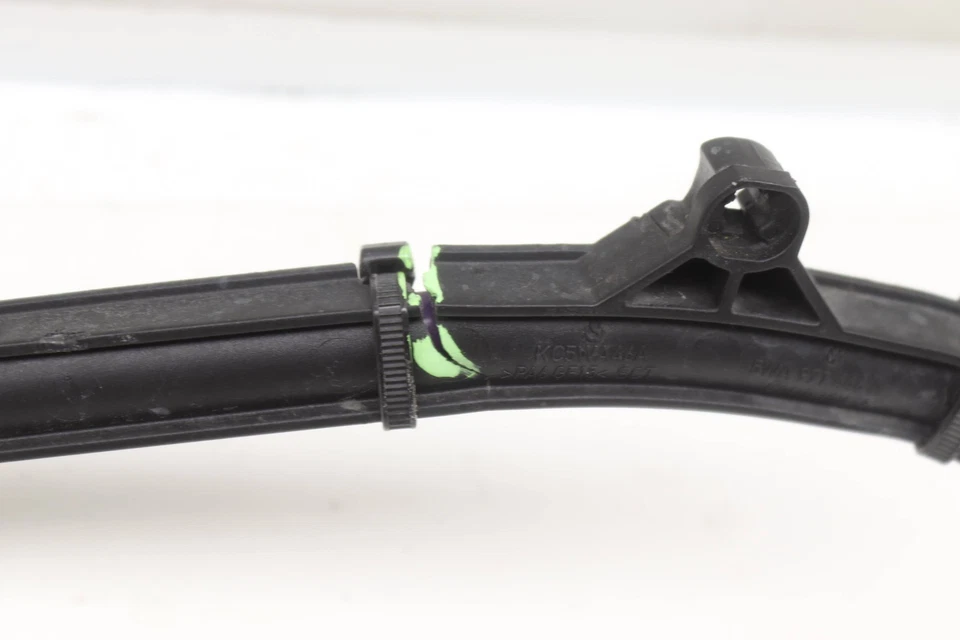 AUDI A3 QUATTRO 2.0L - Positive Battery / Alternator / Starter Cable Harness - Image 3 of 4