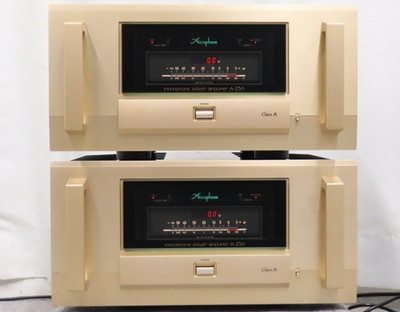 Accuphase A-250 Mono Power Amplifier Pair AC120V USED