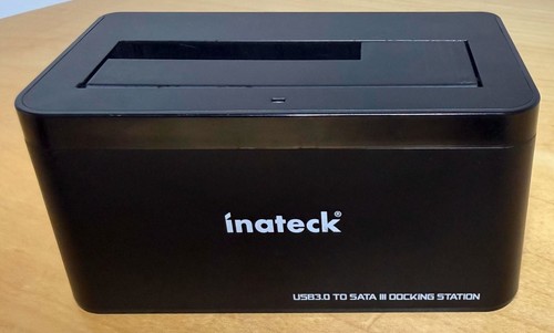 Inateck USB 3.0 auf SATA III HDD Dockingstation mit USB 3.0 Kabel