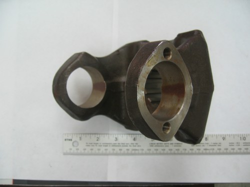 Yoke End PAI # BCY-6866 Ref. # Dana Spicer 6-4-2381 Rockwell 17N4-2381 446615R1 - Picture 4 of 12