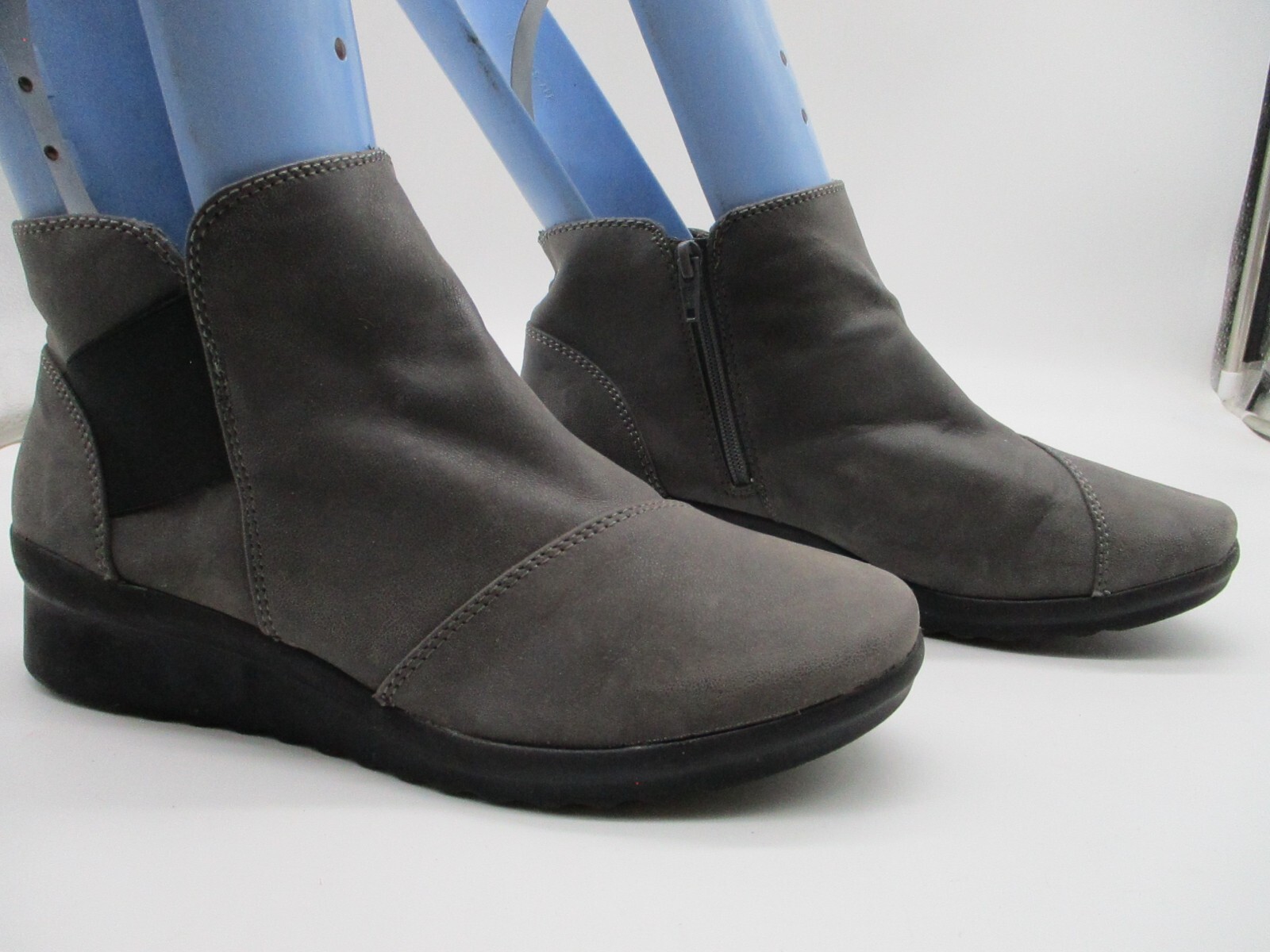 cloud stepper booties