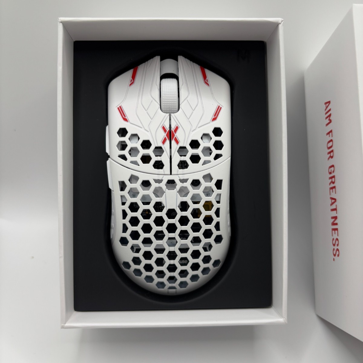 Finalmouse UltralightX Aceu Lion Medium M ULX pro Mouse Finalmouse UltralightX Aceu Lion Medium M ULX pro Mouse