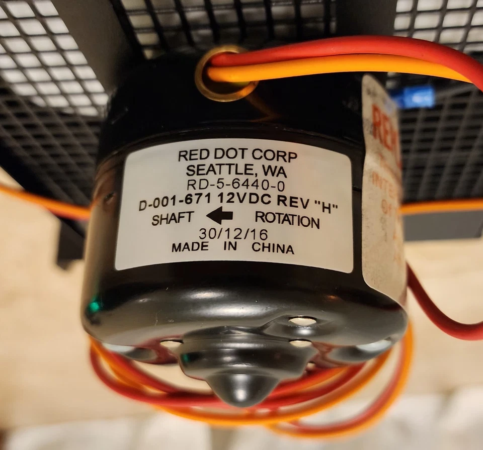 Unidad calefactora auxiliar Red Dot R-254 1P con ventilador individual Foto 3 de 4