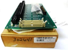 OPTO 22 MOUNTING RACK - CLASSIC QUAD PAK PB32HQ, NEW IN BOX