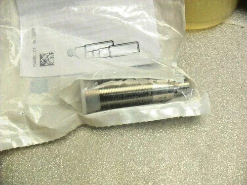 1PC New IFM OGH300 Sensor Free Shipping - Picture 2 of 4