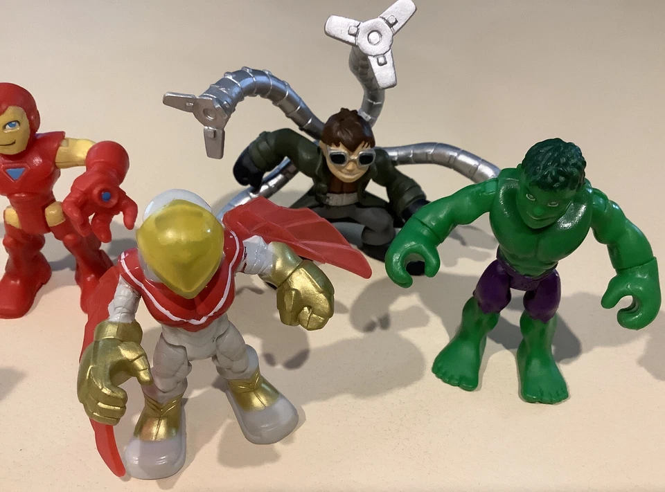 Figuras de acción Marvel x5 Hasbro Capitán América/Hulk/Ironman/Dr. Octo/Falcon Toys Foto 3 de 4