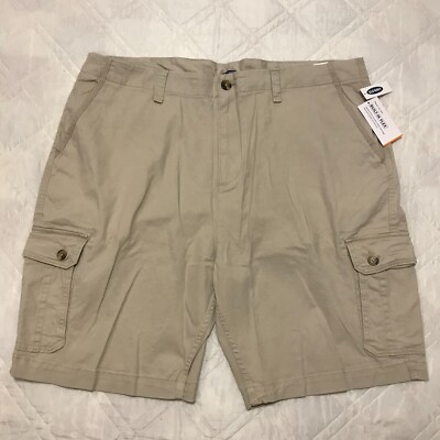 Old Navy built in flex tan cargo shorts size 44 nwt