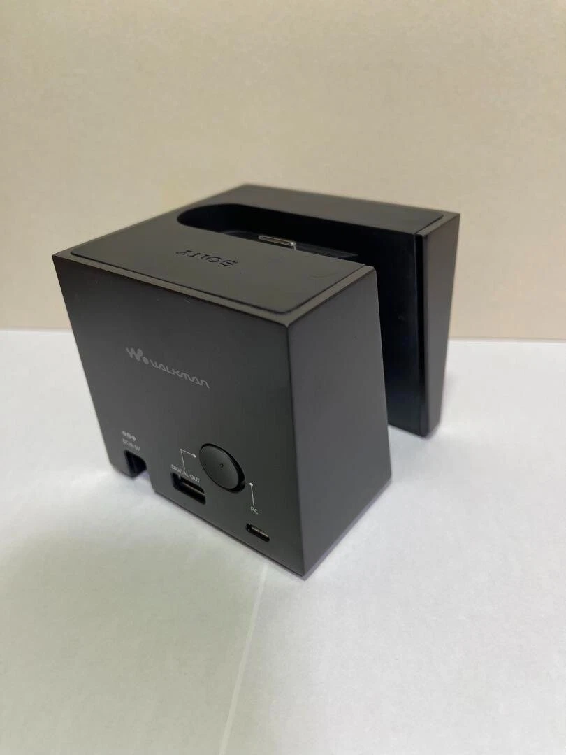 Sony BCR-NWH10 Walkman Cradle High Resolution OYAIDE d+ USB Class A Set