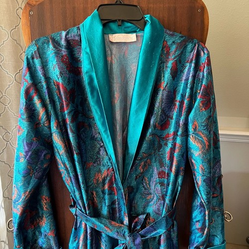 Vintage Vandermere Long Floral Kimono Style Robe Small w/tie USA made MCM - Picture 3 of 13