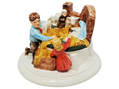 Sebastian Miniatures Getting Close to Christmas #2504 Figurine Christmas Series