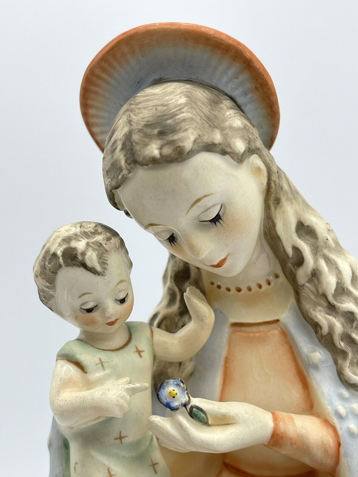 MI HUMMEL FLOWER MADONNA #10/1 Mary Child Baby Jesus Blessed Mother TMK3 8” 60’s