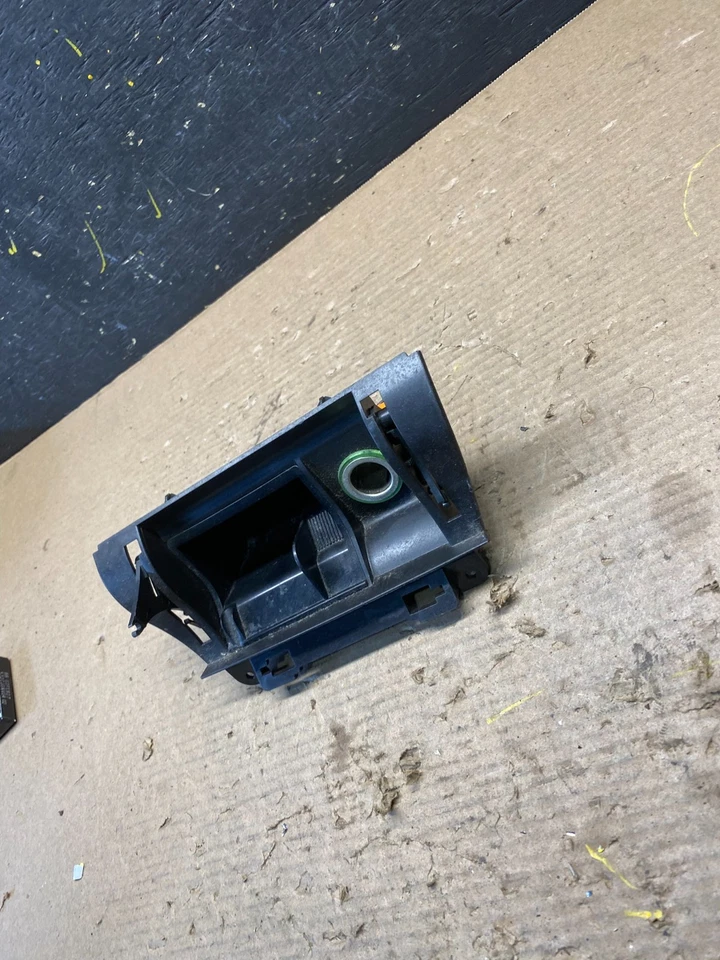 Jaguar X-Type 2001 a 2008 consola central bandeja de cenizas almacenamiento OEM S8915 DG Foto 2 de 4