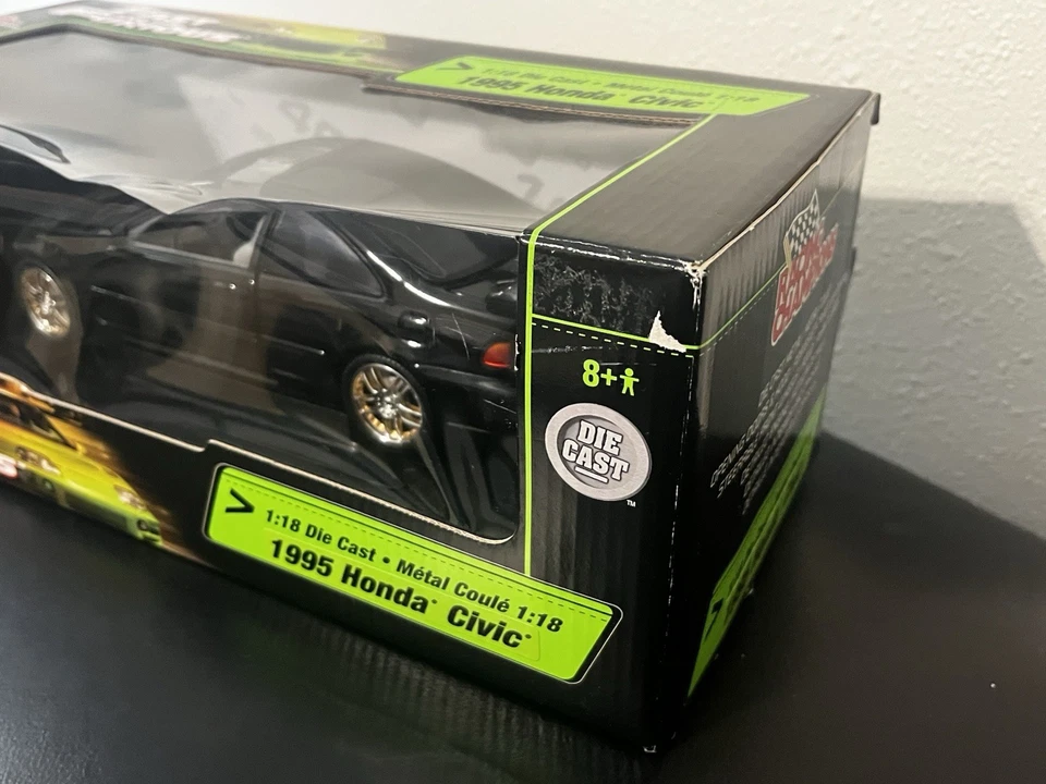 Fast & The Furious 1995 Honda Civic 2003 Diecast 1/18 Scale American Muscle Car - Image 3 of 4