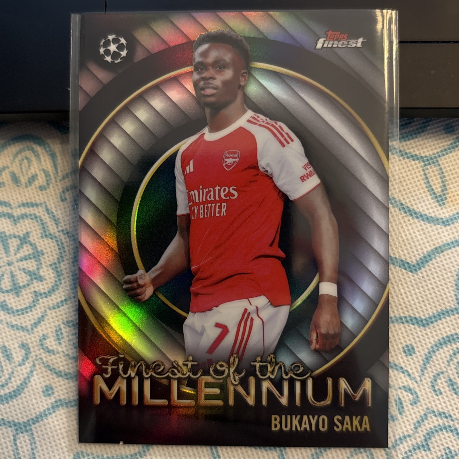 2025-26 TOPPS FINEST UEFA BUKAYO SAKA FINEST OF THE MILLENIUM INSERT REFRACTOR