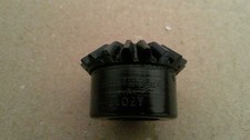 NEW OTHER BOSTON L102Y X 3/4" BORE MITER GEAR, 18T, 12 DP, 2 SET SCREW.