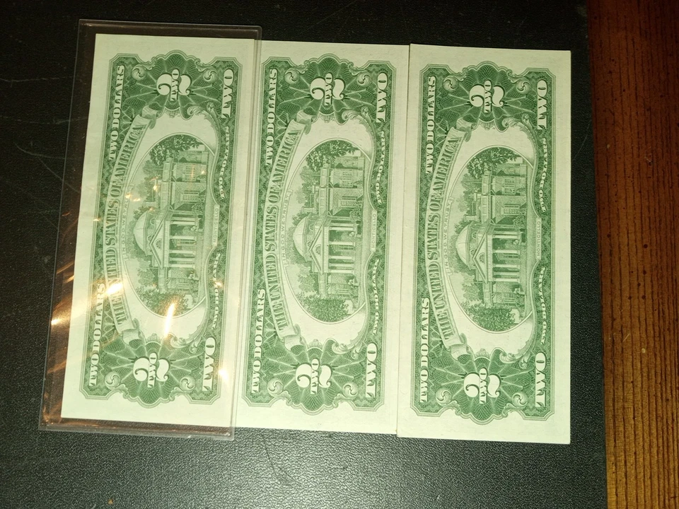 3-63' Red Seal $2 Bills All In AU Condition Nice Notes - Image 4 of 4