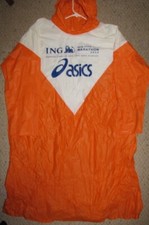 2004 NEW YORK CITY MARATHON Hooded RAIN PONCHO Asics