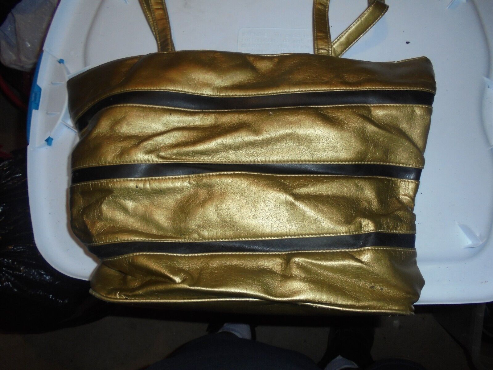 Picture 1 of 2