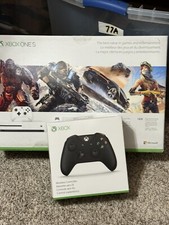 Microsoft Xbox One S 1TB Console White 2 Controllers EXCELLENT 