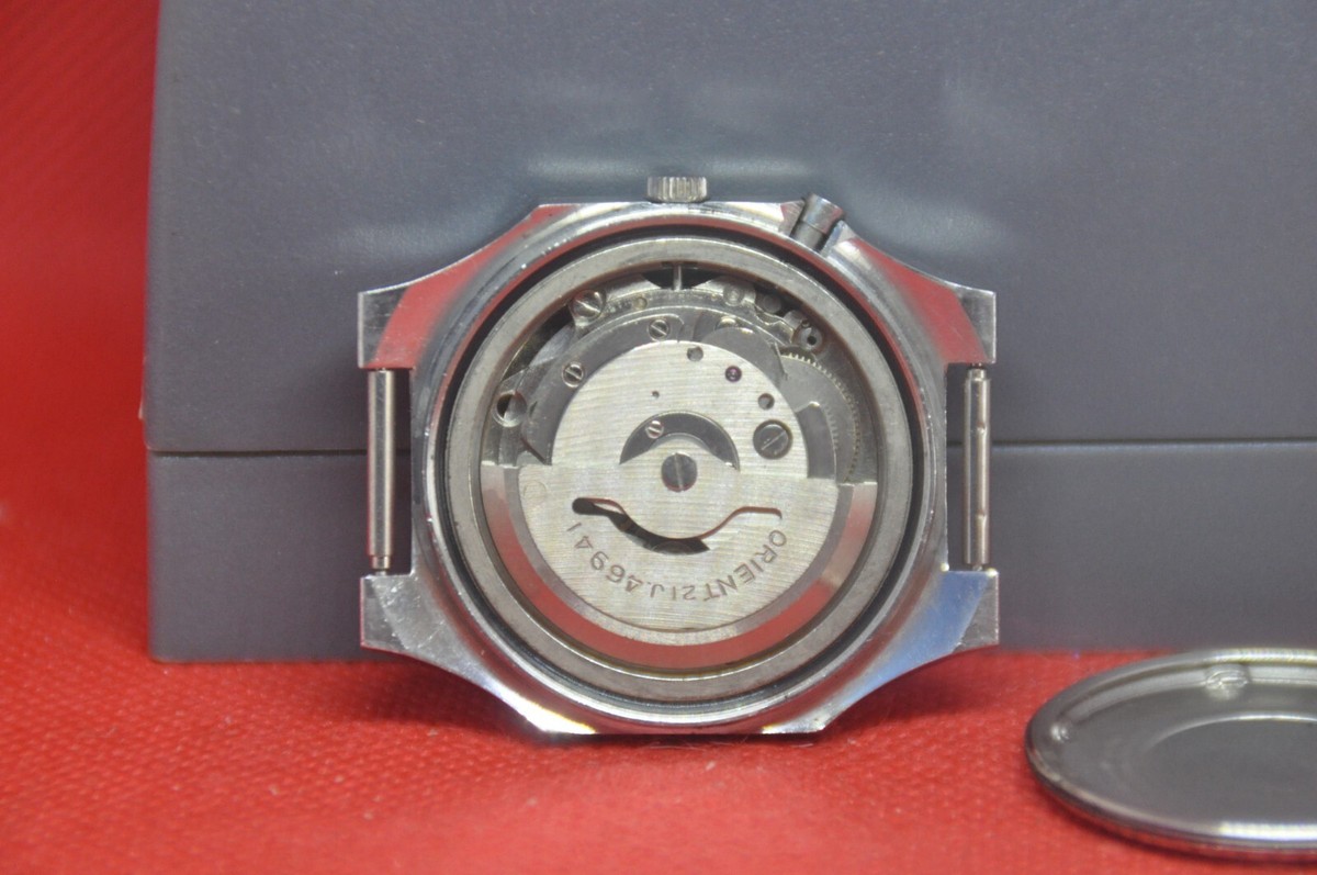 Vtg ORIENT Ha hiace Jaguar focus Bronze dial Y469660-4A Japan 70s