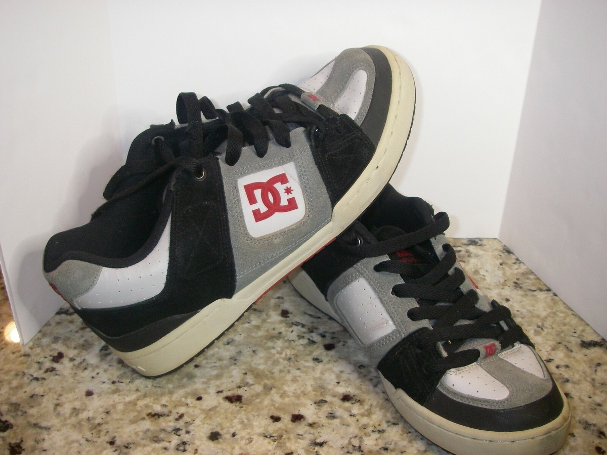 DCSHOECOUSA size 11 skateboard Black/Grey leather with red DC logo 