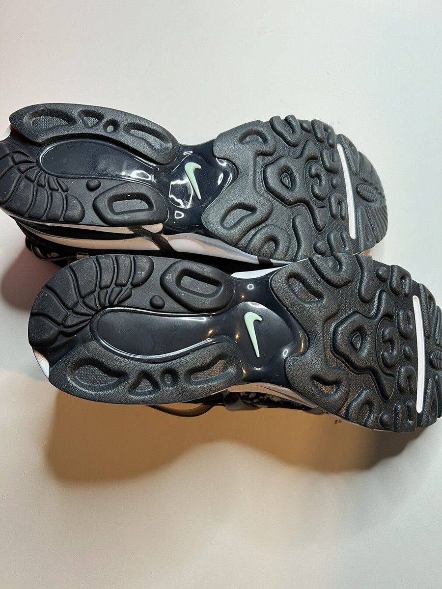 Air Kukini SE Size 10.5 NIB Size 10.5 - Nike Air Kukini SE Paint Splatter for sale  main image 3