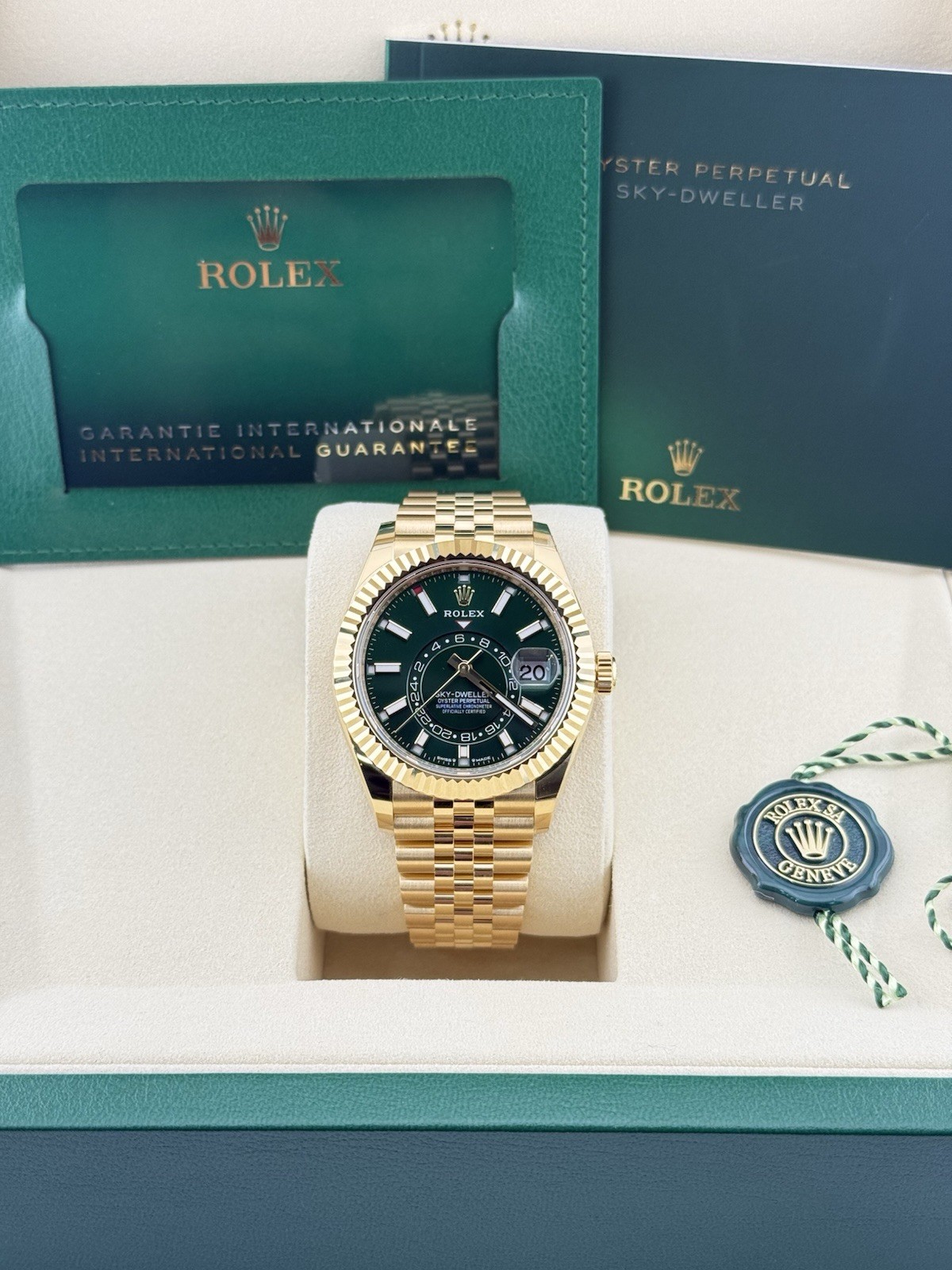 Rolex Sky Dweller Yellow Gold Green Dial Jubilee 336938 2025