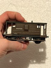 Hornby R016 - 0-6-0 ‘Bradford’ brake Van  In VGC OO Gauge  See Photos Ref Z21 