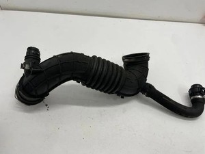 BMW 1 F21 Ladeluftkühlerschlauch 1.60 Diesel 70kw 2014 22183421