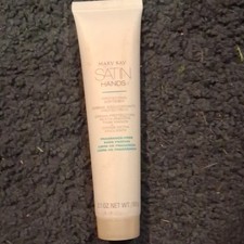 Mary Kay Satin Hands Fragrance-Free Protecting Softener Hand Cream 2.1 oz