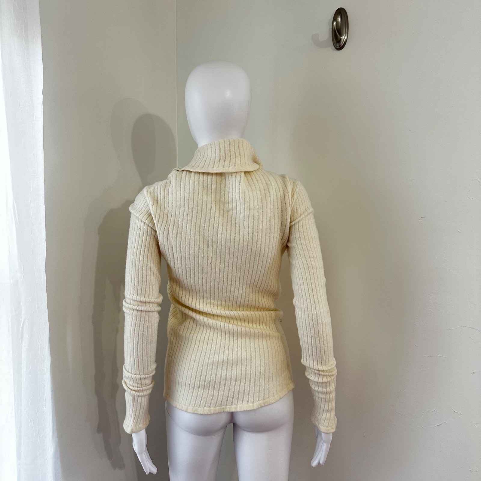 Bite Studios 100% Wool Luxe Button Front Cardigan… - image 6