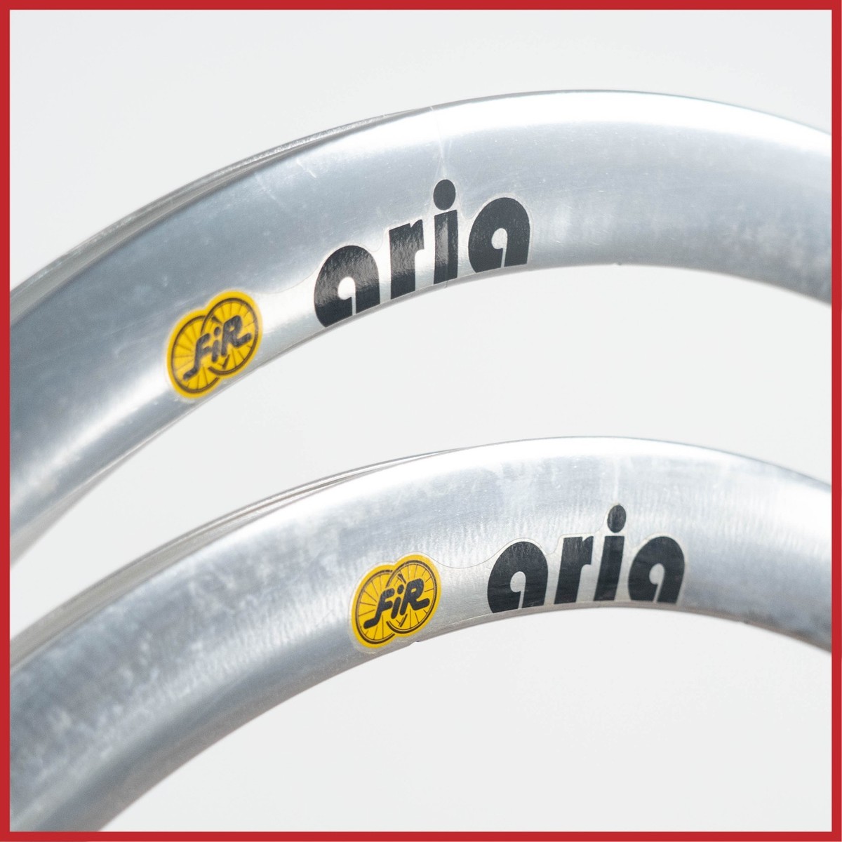 NOS FIR ARIA CLINCHER RIM 28