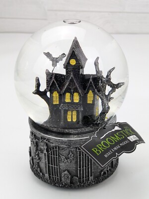 Broomstick Blvd Haunted House Glitter Snow Globe Ding Dong the Witch is Dead NWT