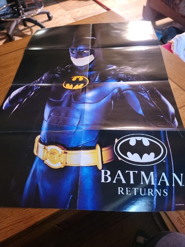 TOPPS 1992 BATMAN RETURNS OFFICIAL MOVIE POSTER MAGAZINE # 1 MICHAEL KEATON SEE! - Picture 5 of 5