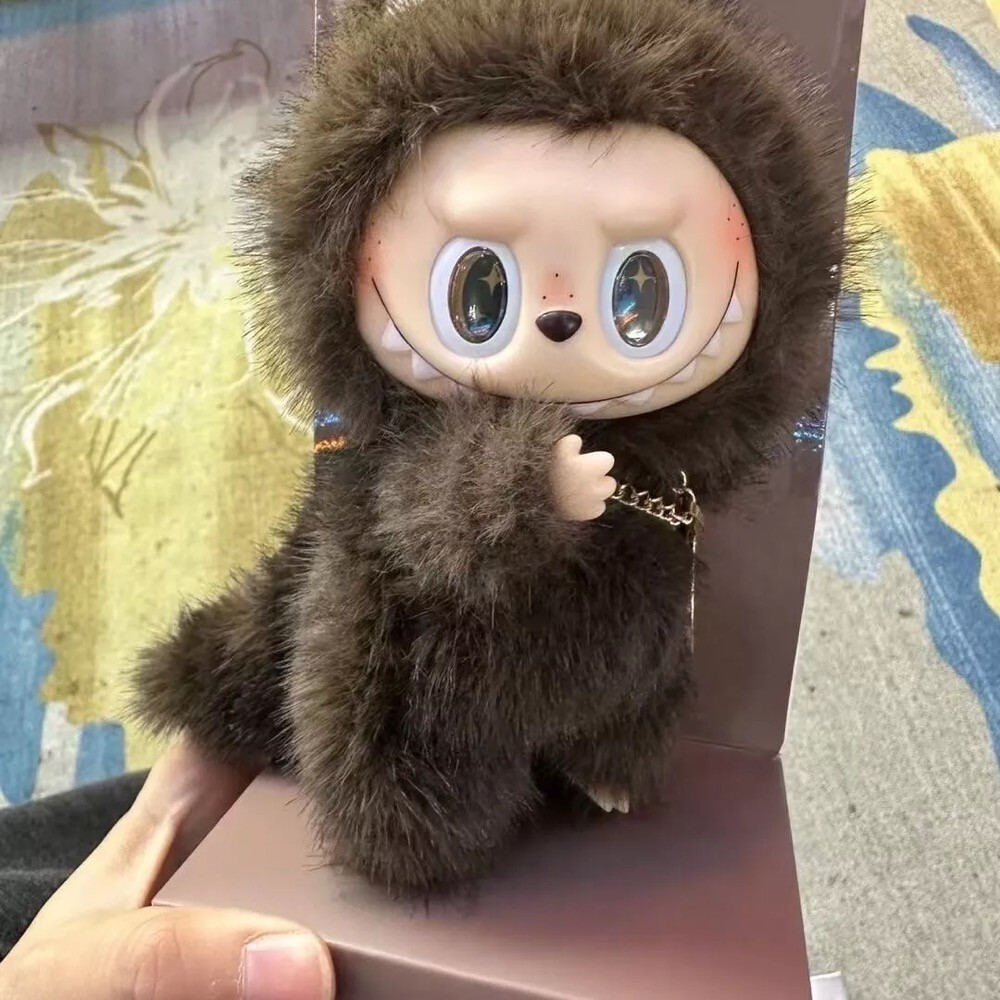 き*ね様 ZIMOMO LABUBUぬいぐるみキーホルダー♡麦わら帽子♡海外限定 海外限定】ZIMOMO LABUBUぬいぐるみキーホルダーCAKE - メルカリ