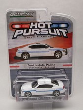 Greenlight Hot Pursuit Scottsdale Police 2010 Dodge Charger Series 11 1/64