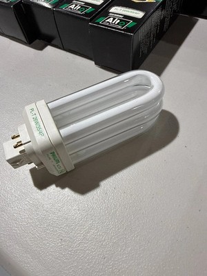Philips PL-T 26W/35/4P ALTO 26Watt Compact Fluorescent Lamp Bulb