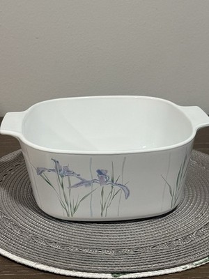 CorningWare Shadow Iris  8inch Casserole Dish with lid 
