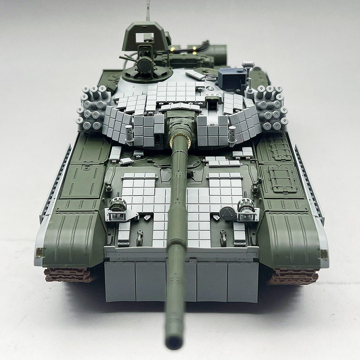 Amusing Hobby 35A069 1/35 Polish Main Battle Tank PT-91
