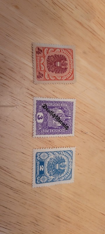 AUSTRIA 1920 -1921 Coat of Arms LOT OF THREE MNH