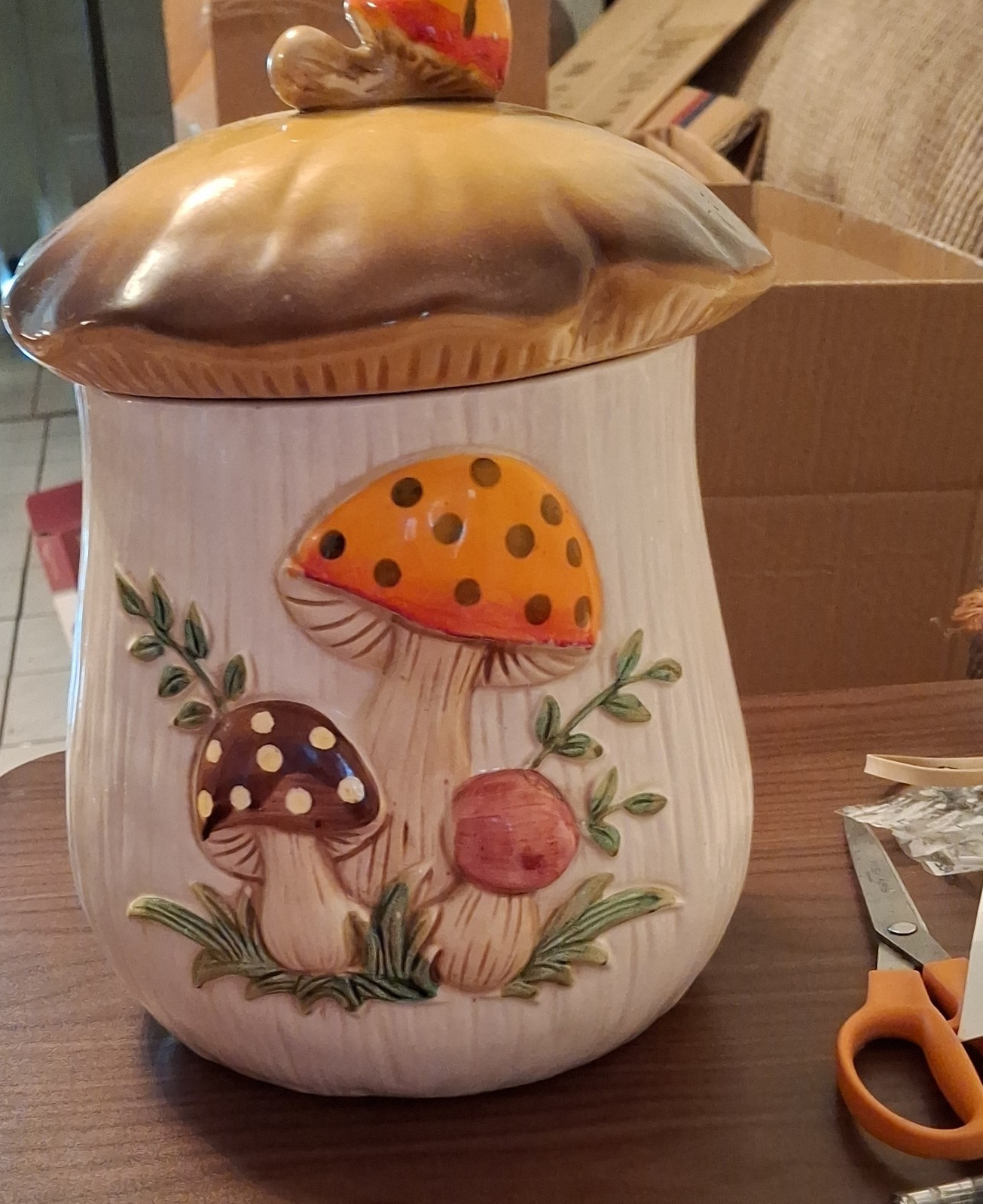 Vintage Ceramic Mushroom Cookie Jar w/ Lid, 2 Qt, Made in Japan