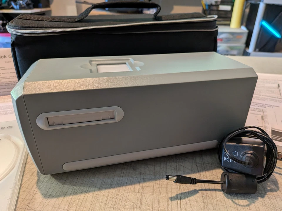 Plustek OpticFilm 7200 Film Slide & Negative Digital Scanner *READ DESCRIPTION - Image 2 of 4