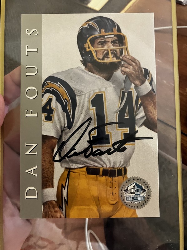Dan Fouts 1998 NFL Hall Of Fame Platinum Signature Series Auto /2500 Chargers
