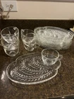 Federal Glass Snack Set of 8 Teacups and Plates with Leaf Design, Vintage 1960s