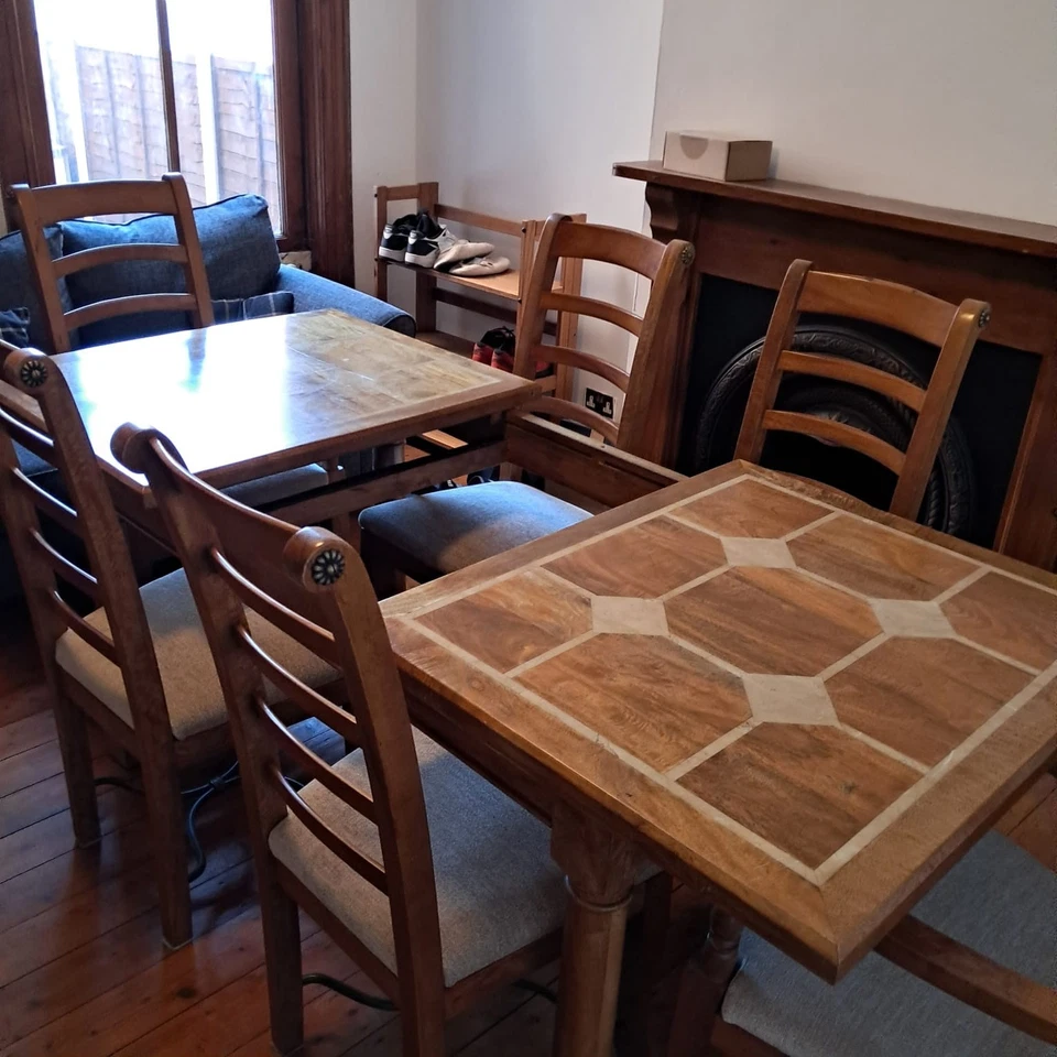 Extenable Wooden Dining Table with 6 Chairs Solid Wood in Beautiful Condition UK - Image 4 of 4