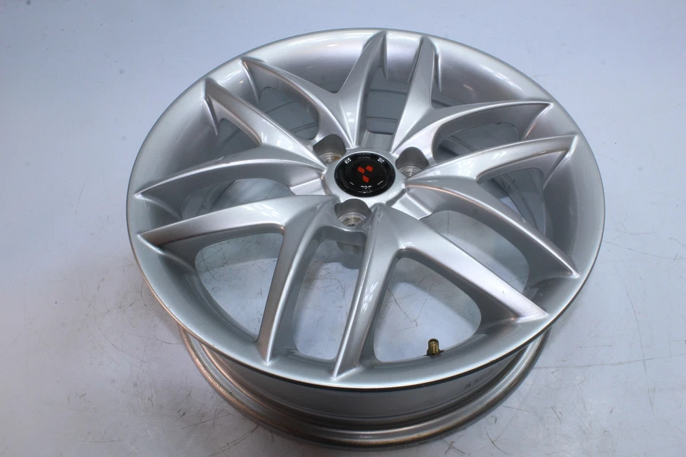 2013-2015 Can-Am Spyder ST-RT-RS-RTS-STS SM5 FRONT WHEEL RIM 706201431 - Image 2 of 4